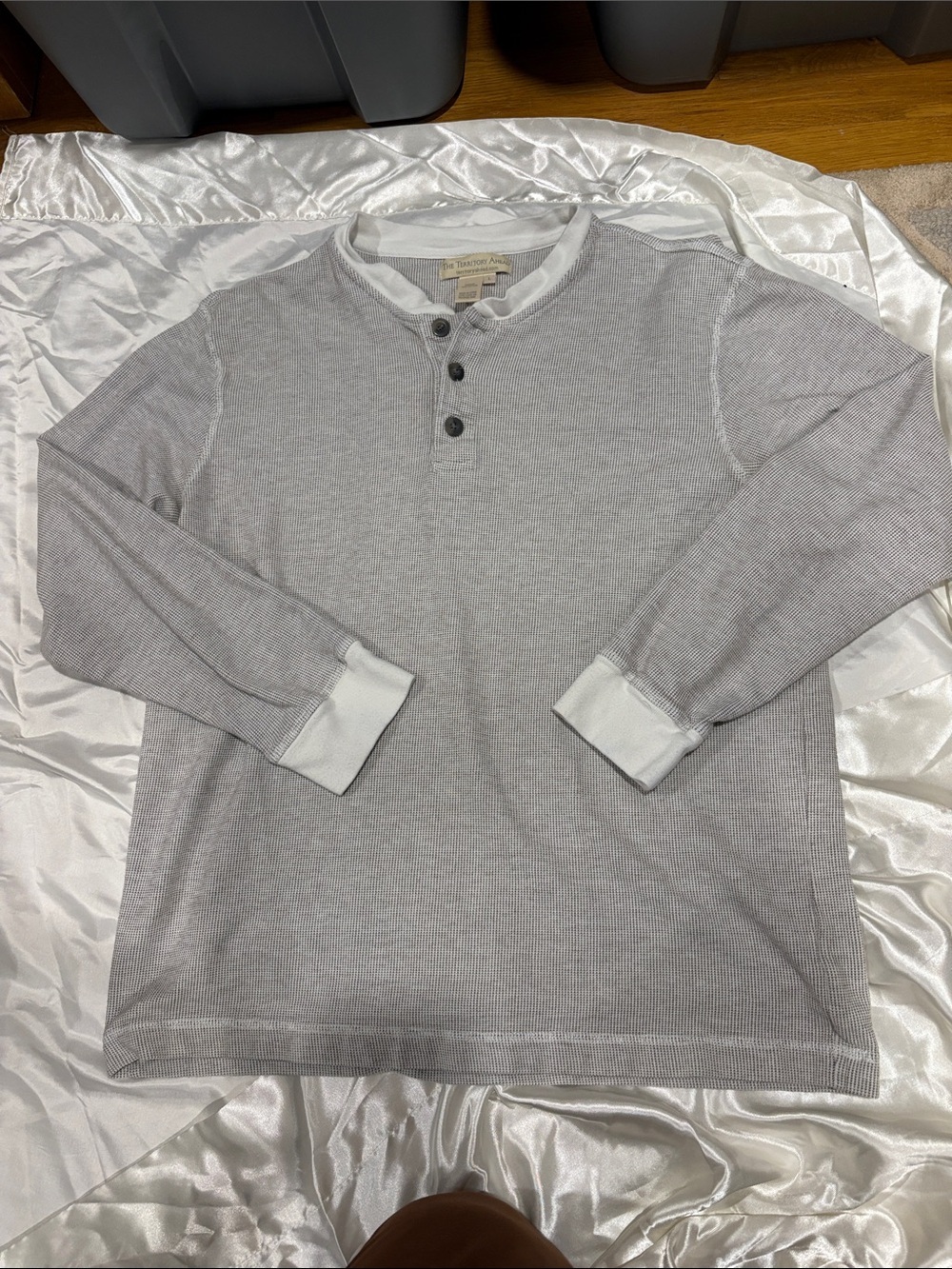 The Territory Ahead Long Sleeve Henley in Light Gray - Picture 3 of 5